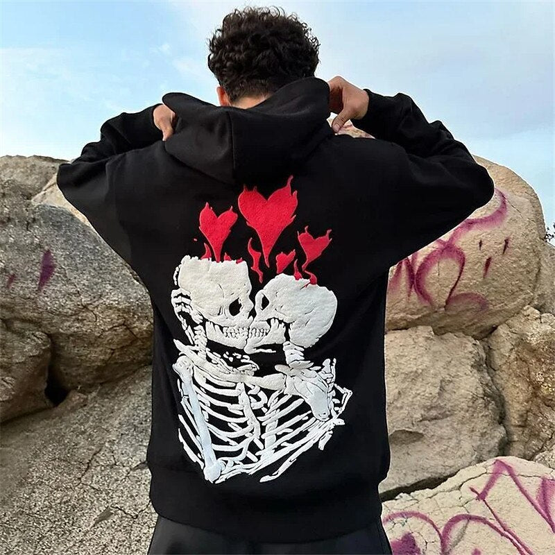 Sweat à capuche motif crâne