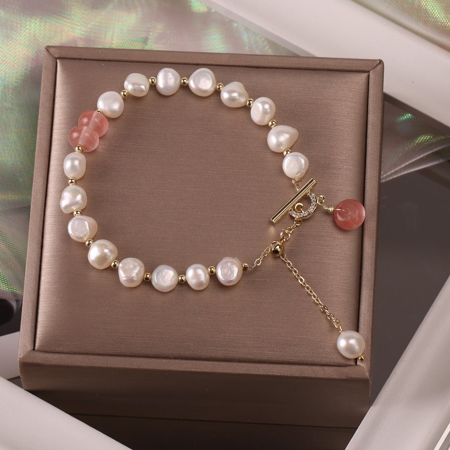 Bracelet en perles d'eau douce minimaliste pour femmes
