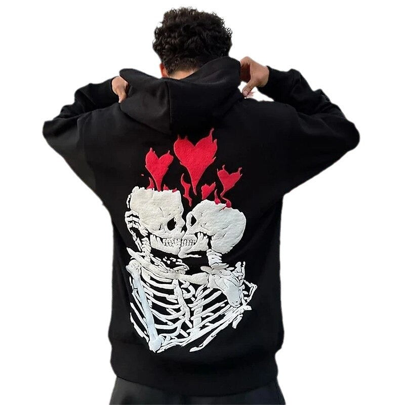 Sweat à capuche motif crâne