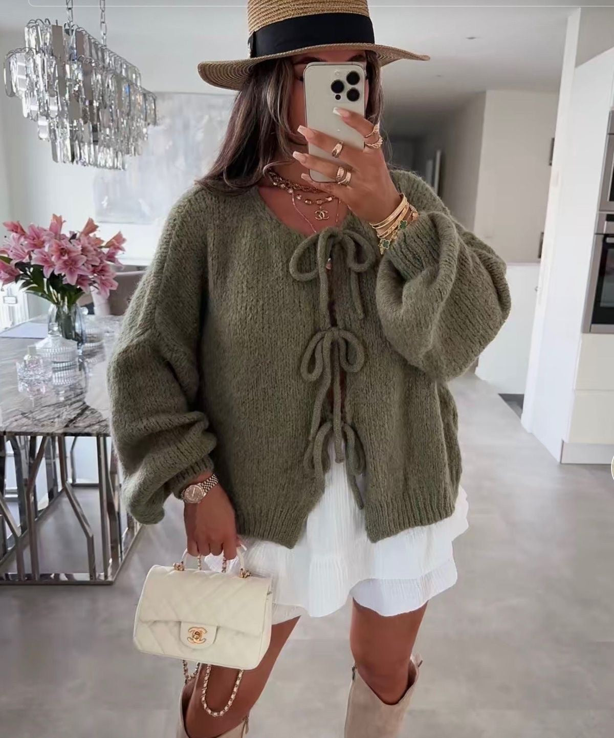 Cardigan à nœud charmant | Délice chic et douillet