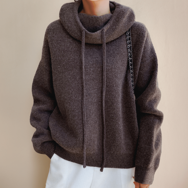 Cozy Women's Turtleneck Sweater | Edeltraudi SOLANORDI Sweater