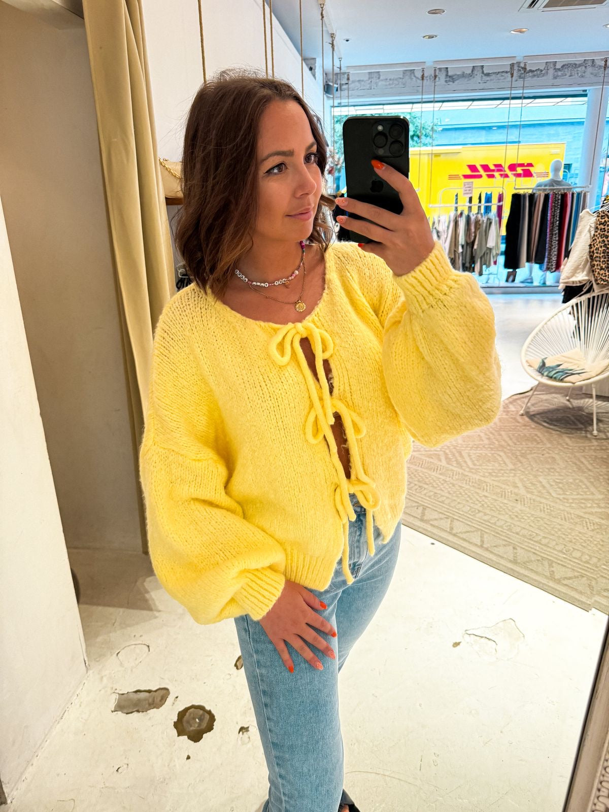 Cardigan à nœud charmant | Délice chic et douillet
