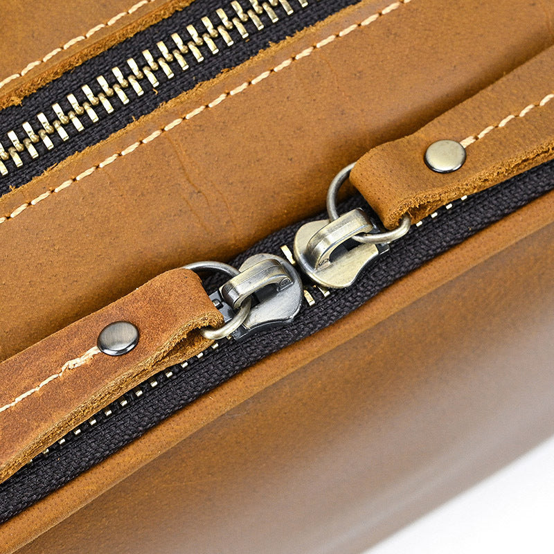 Premium Leather Travel Cosmetic Bag with Large Capacity | Manlius SOLANORDI Leather cosmetic bag
