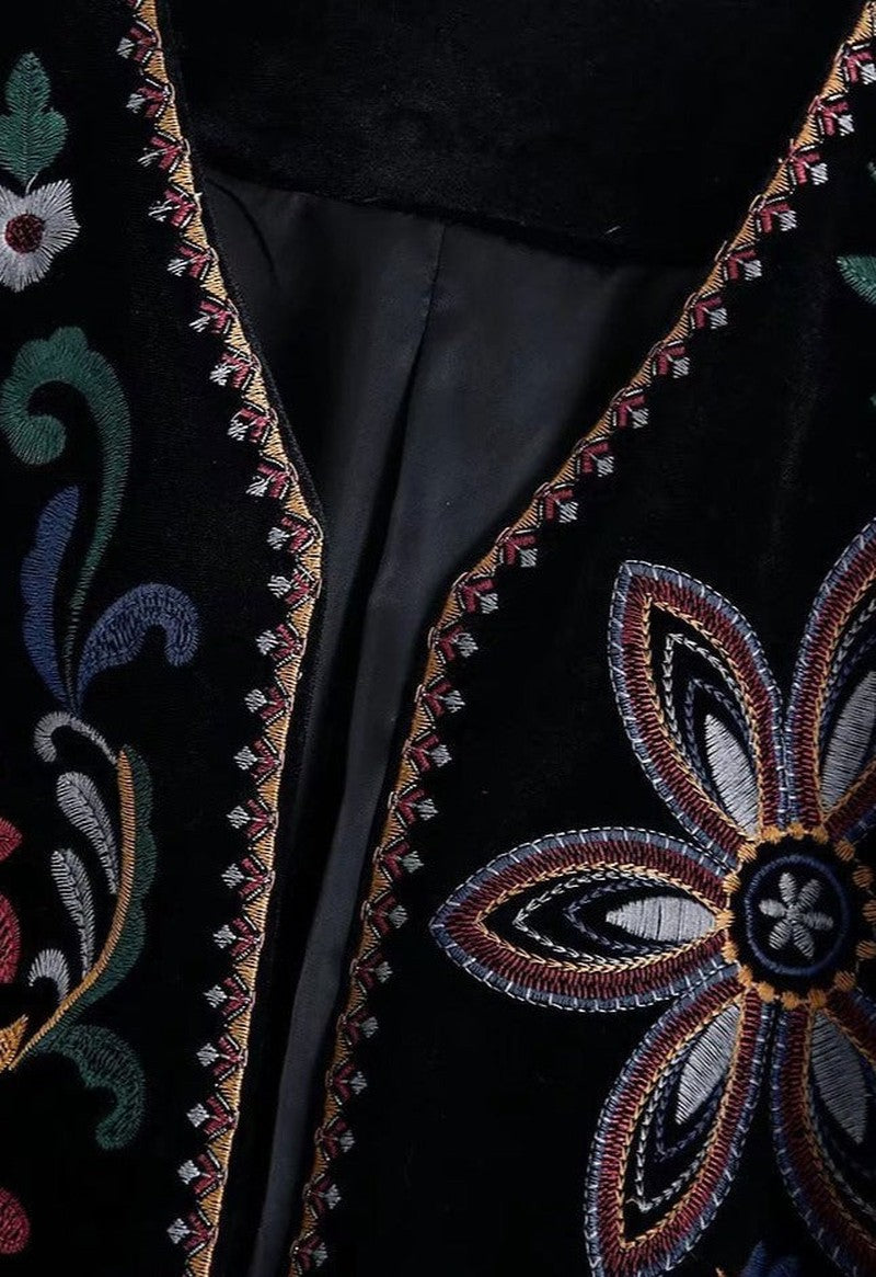 Short Open Blazer Made of Embroidered Velvet with Long Sleeves | Emiliana SOLANORDI Jackets