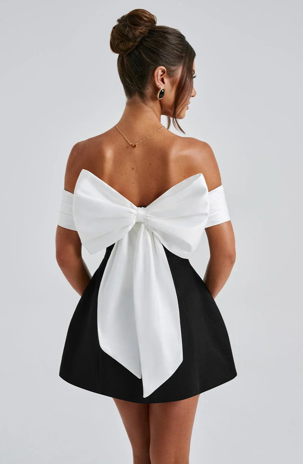 ROBE MINI NOIR ET BLANC