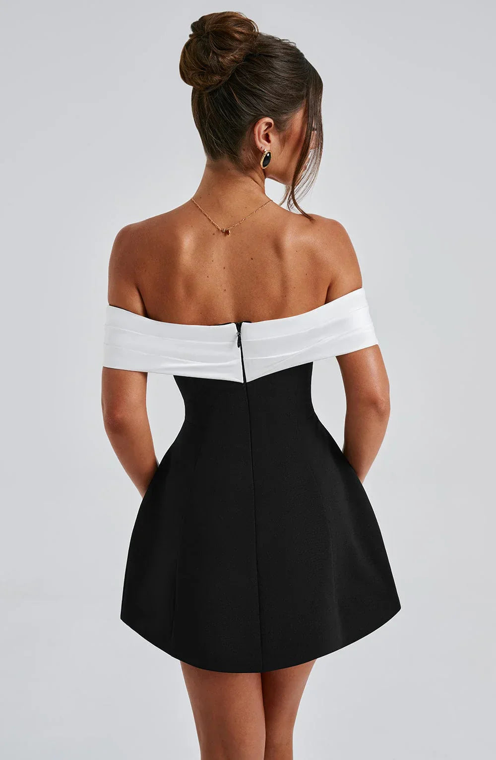ROBE MINI NOIR ET BLANC