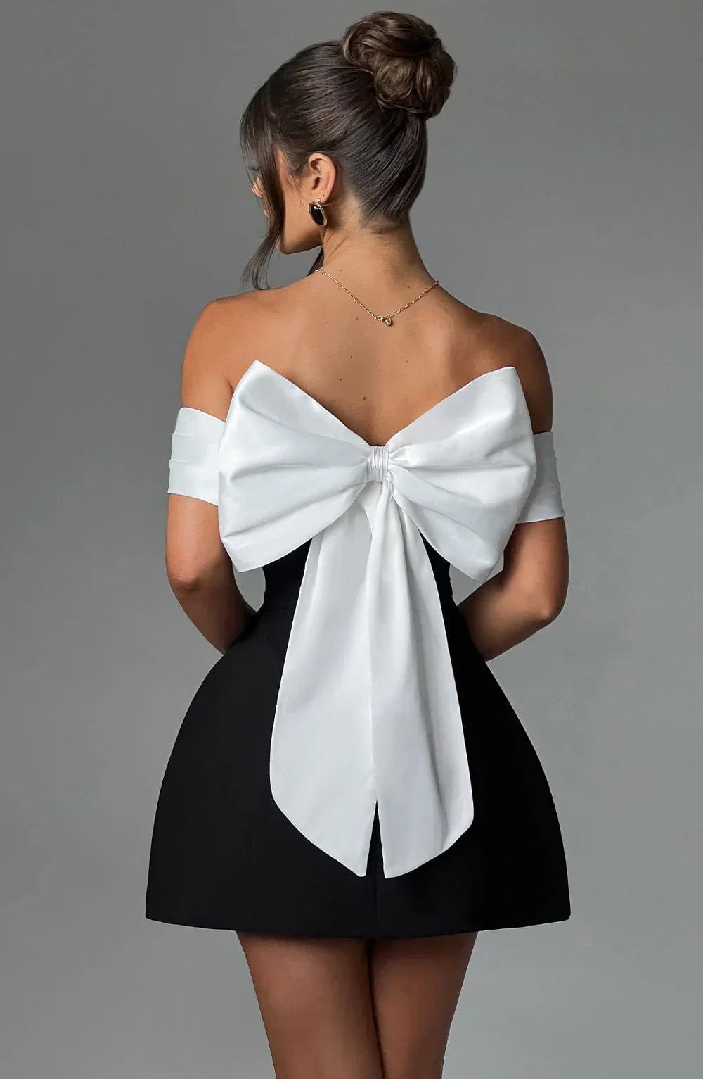 ROBE MINI NOIR ET BLANC