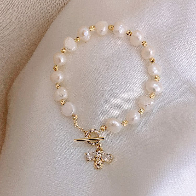 Bracelet en perles d'eau douce minimaliste pour femmes