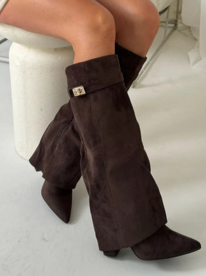 Sola SharkBoots | Bottes élégantes pour femmes en daim de haute qualité avec fermetures dorées